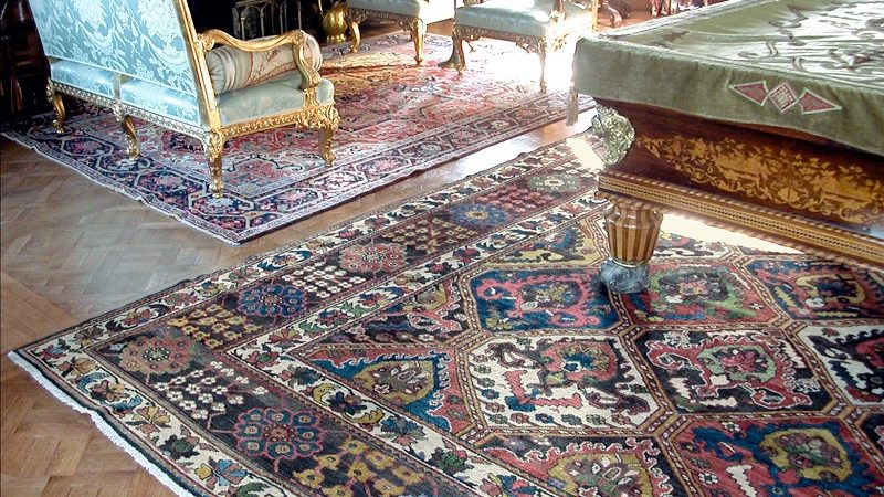 Persian carpets and their uniqueness