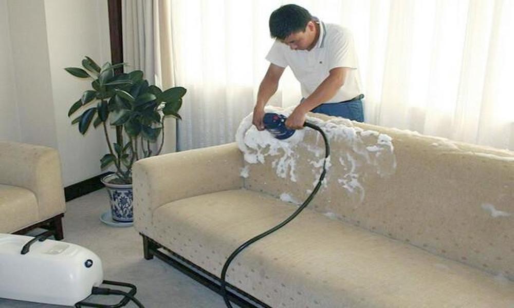 Choose the Right Sofa Cleaning Method
