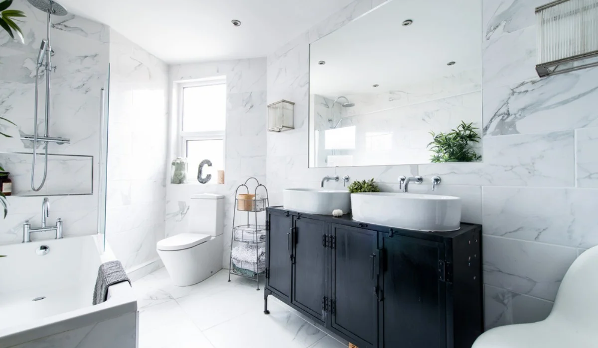 The Latest Trends in Bathroom Fixtures: What’s Hot in 2023