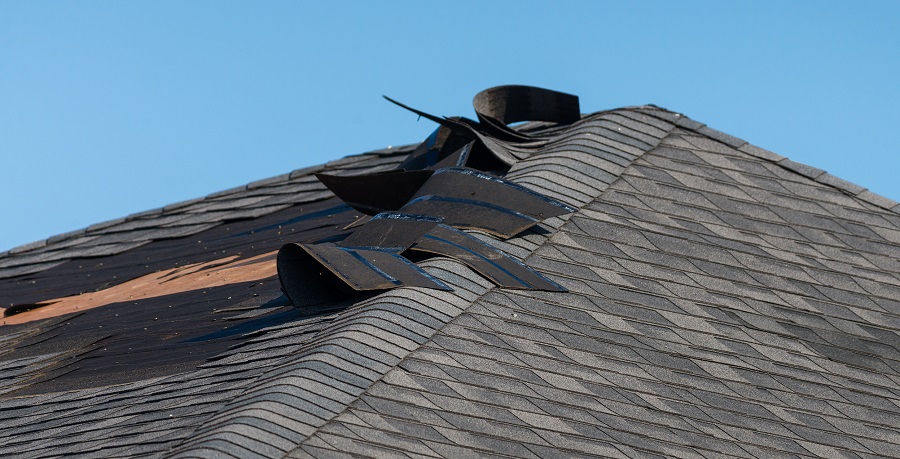 What to Expect From a Reliable Storm Damage Roofing Company