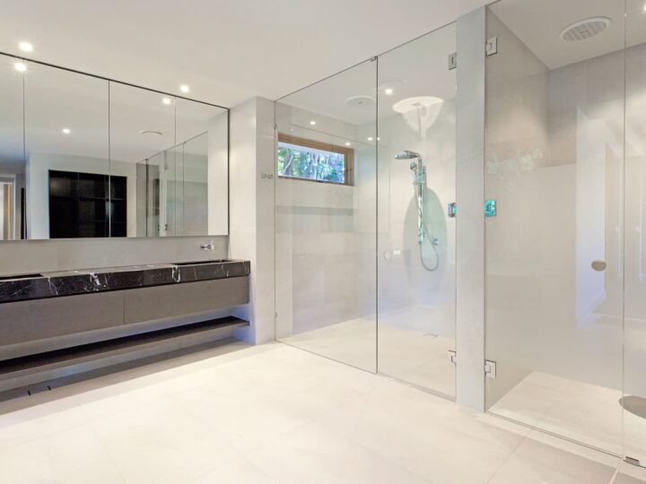 Frameless Glass Shower Screens Brighten and Refresh Your Bathroom Naturally 